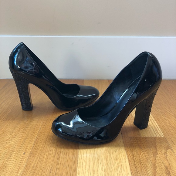 $348~TORY BURCH~Black Patent Leather COLIN Glitter Heel Round Toe Pumps~7/7.5 - Picture 2 of 15